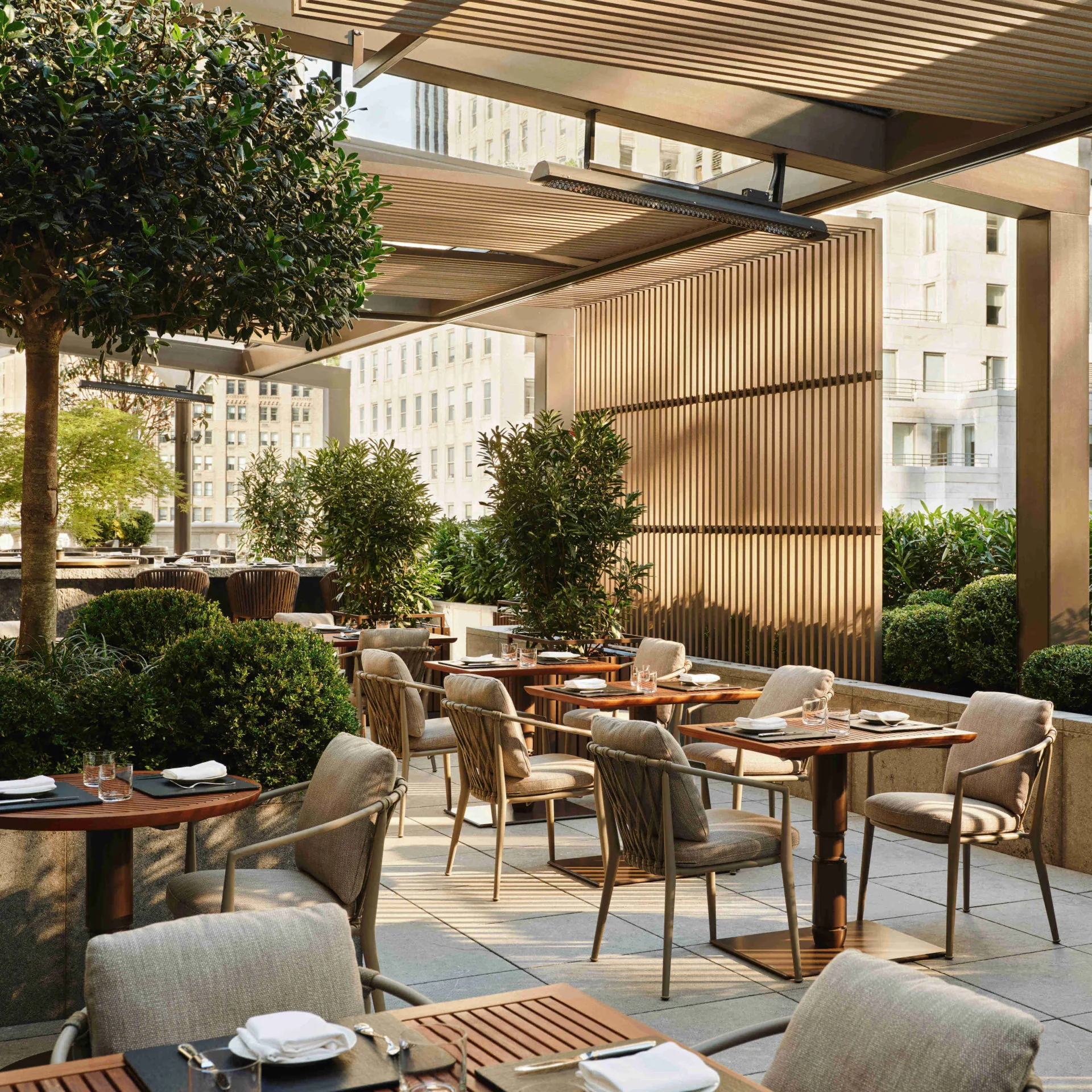Aman New York — Teras · Açık hava oturma alanı